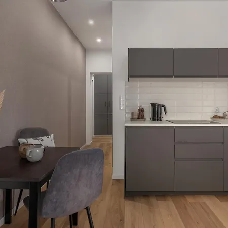 Harbor - Zabrska Apartamento Katowice