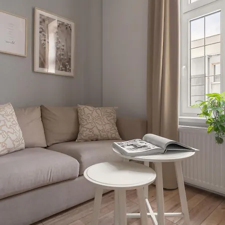 Harbor - Zabrska Apartamento Katowice